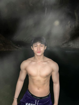 James Veluz, 18, Philippines