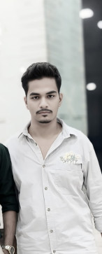 Monu Shaikh, 21, India