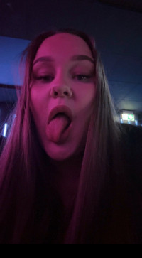 Camilla15, 18, Norway