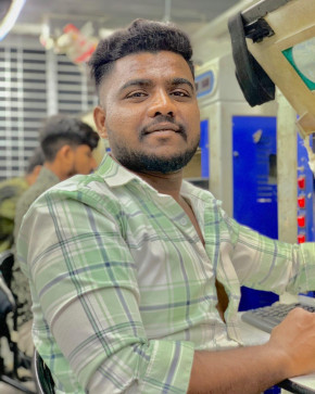 Mahesh Gohil, 22, India