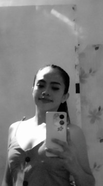 Marie 20, 99, Philippines