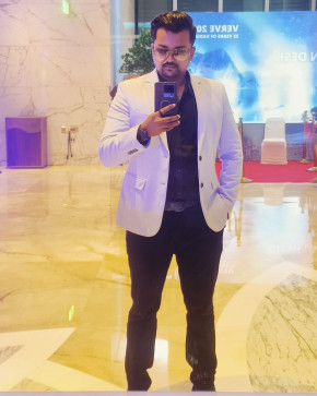 Black Wolf, 33, India