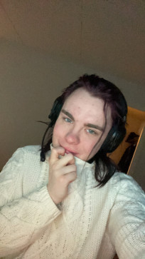 Meow, 26, Finland