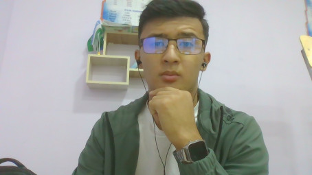 Sultonbek Salohiddin, 18, Uzbekistan