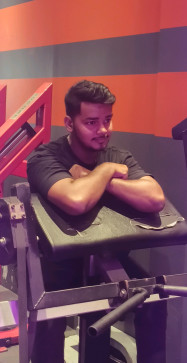 Vivek, 22, India