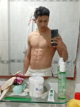 Raed, 18, Tunisia
