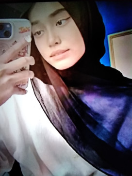 Liaa, 19, Malaysia