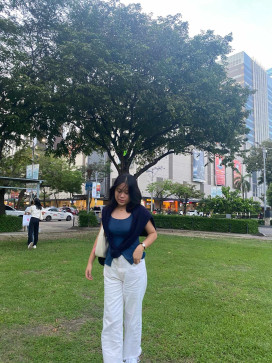 Maraiah Corrine Hind, 18, Philippines