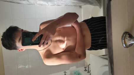 Boston, 18, Australia