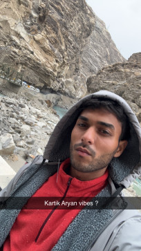 Jay, 20, India