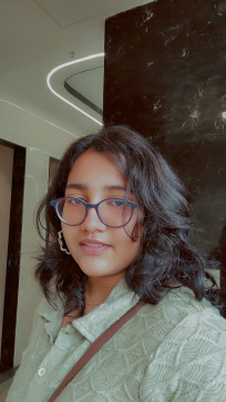 Kriti Singh, 18, India