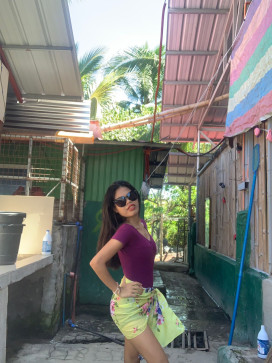Lanie Rose, 22, Philippines
