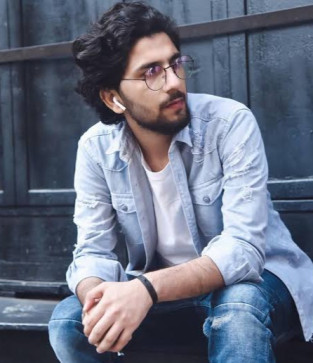 Virat, 27, India