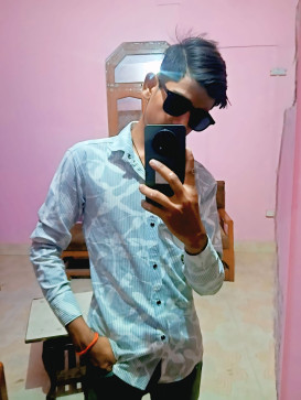 Saurav, 18, India