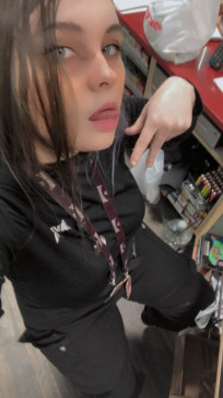 Makayla, 19, United States