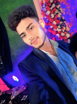 Md Shamsher, 18, India