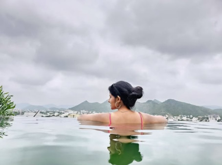 Pooja, 22, India