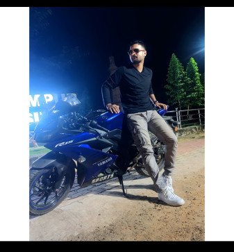 Shan, 23, India