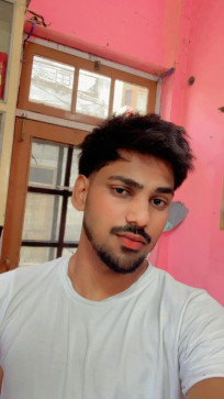 Arsh, 20, India