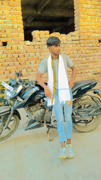 Harish, 19, India