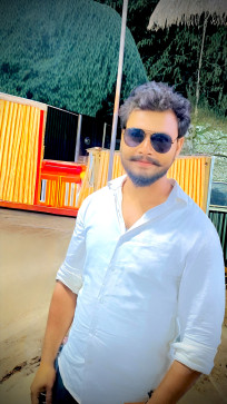 Khan Shahab, 25, India