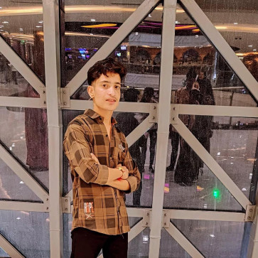 Raj Solanki, 18, India