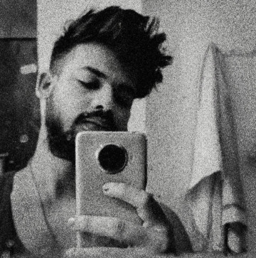 Abhishek Kumar Shek, 25, India
