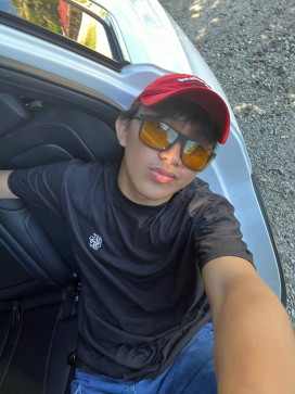 Mj, 19, Philippines