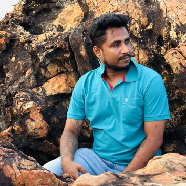 Ovi, 32, India