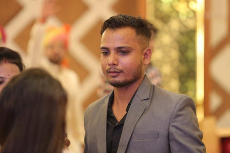 KUNAL NEHALANI, 18, India