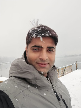 Keny, 30, India