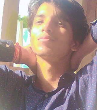 Divyansh, 19, India