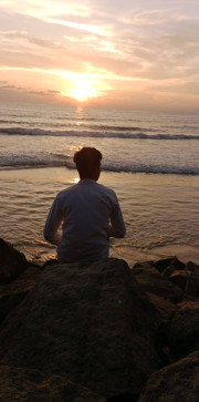 Rashid, 19, India
