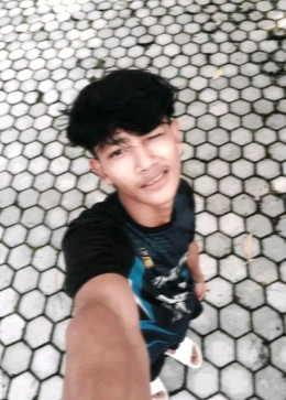 Fajri1212, 19, Indonesia