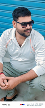 SS Max Graphics, 28, India
