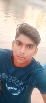Seenu Rajput, 18, India
