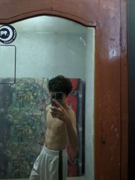 Wnnacmbby, 19, India