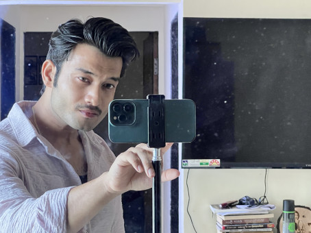 Vaibhav Taneja, 24, India