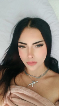 Rachel, 18, Netherlands