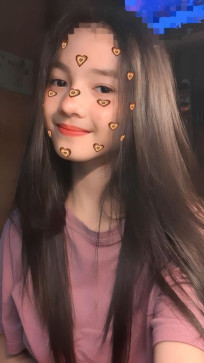 Zara, 18, India