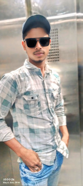 Najim, 18, India