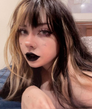 Qt Pie, 22, United States