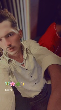Kasim, 20, India