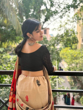 Gowri, 19, India