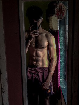 Ronny, 25, India