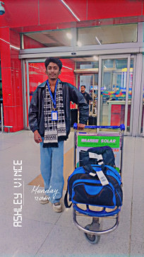 Ashley Vince, 22, India