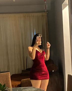 Myla, 18, Colombia