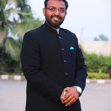 Arjun, 32, India