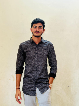 Yash Sagpariya, 18, India
