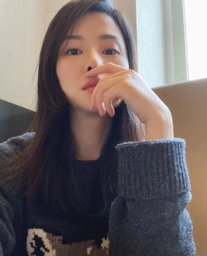 Mia Li, 40, United States